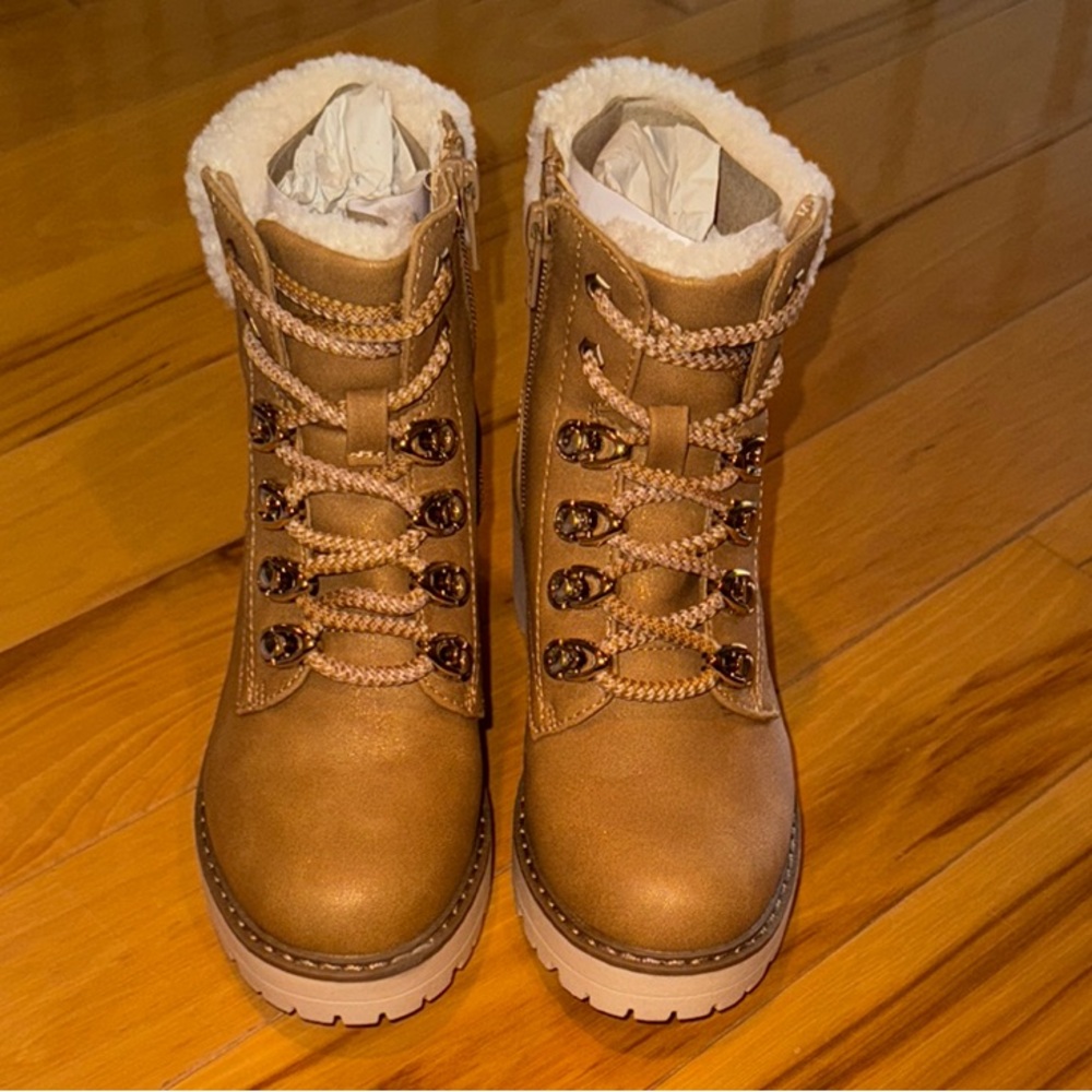 Dolce Vita Girls ‘Folksy’ Camel Shearling Boot
